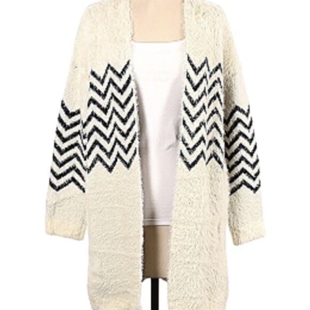 SIONI OPEN FRONT CARDIGAN SIZE SMALL NEW NO TAGS Cozy Chevron Patterned Sweater